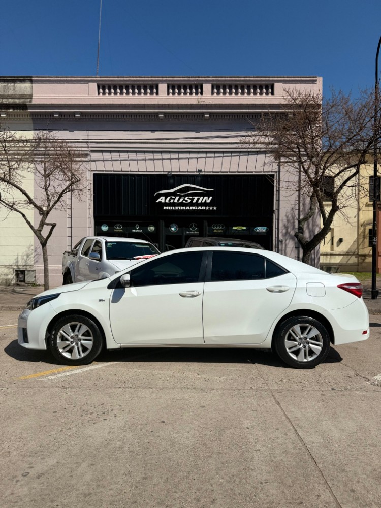 Toyota CORROLA